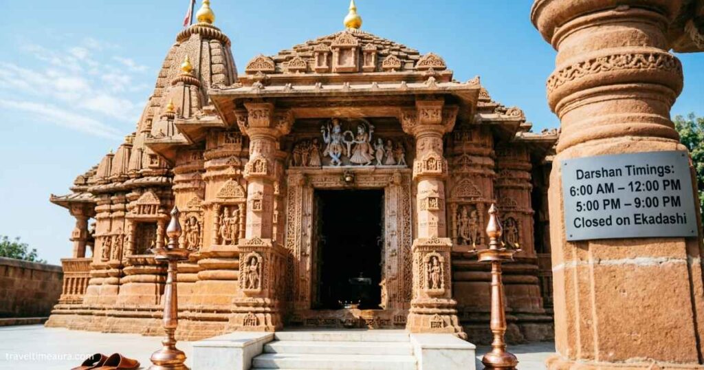 rukmini-mandir-dwarka-darshan-time